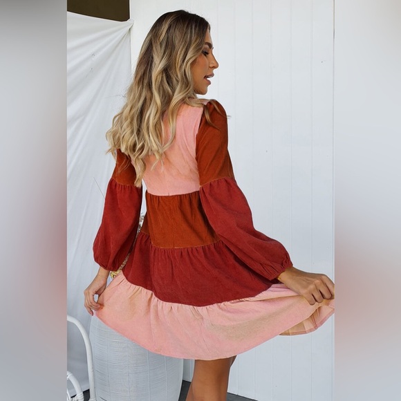 Color Block Square Neck Tiered Dress Pink/Tangerine - Picture 3 of 12